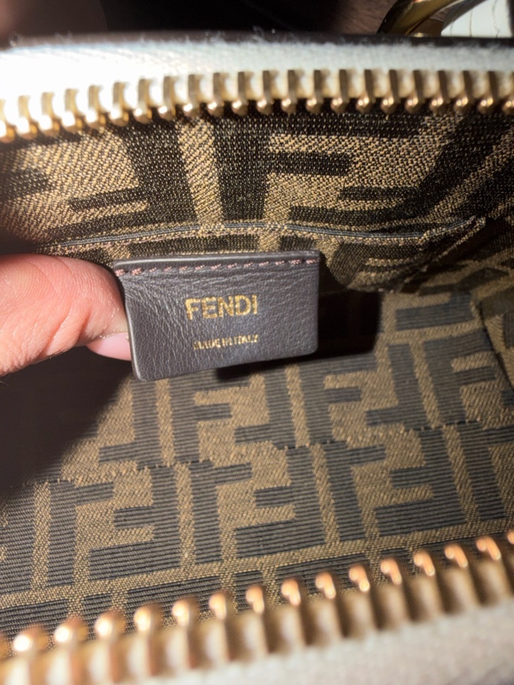 Fendi mini by the way with Tortoiseshell Handles - 100% authentic! - Picture 9 of 15